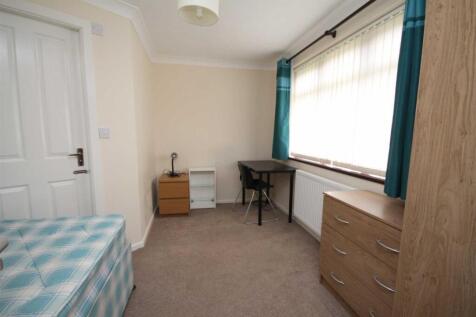 24 Oswald Court, Durham City photo 5