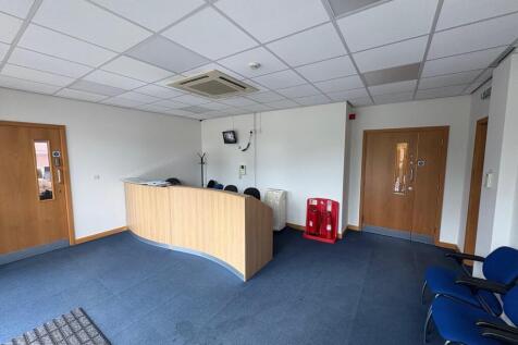Office to rent Image 8