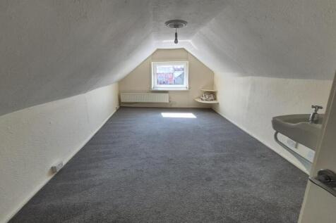 150P Bathroom 2 1.jpeg