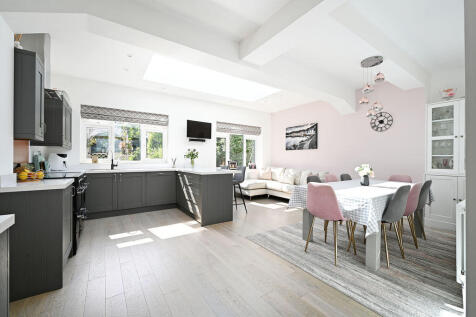 Living Kitchen 