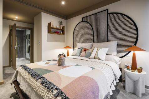 Apt 837-428