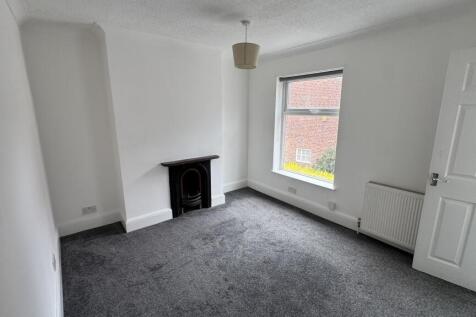 3 Marsden Street, Chesterfield, Derbyshire S40 1JY photo 5