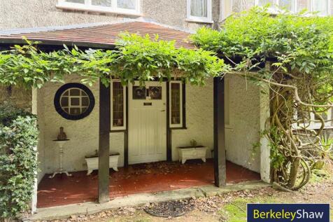 81623960--45A1-85E7-DF197F60D06D-55072-000008234BC