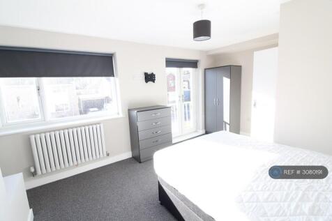 Ullswater Crescent, Bramcote, Nottingham, NG9 photo 2