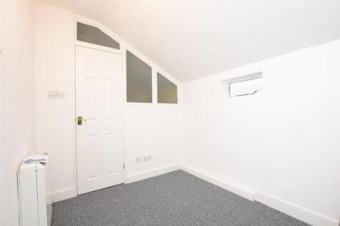 Bedroom 3/Office