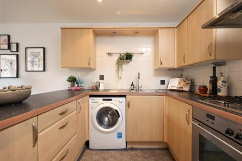 9 Linden Grange 5.JPG