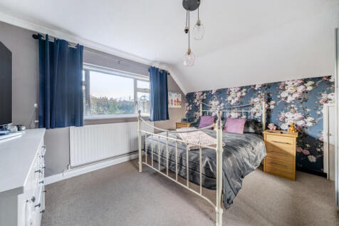 1387099-6-6932b07...