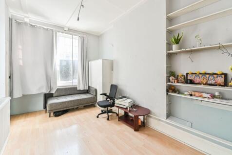 Gleneagle Mews, Streatham, London, SW16 photo 4