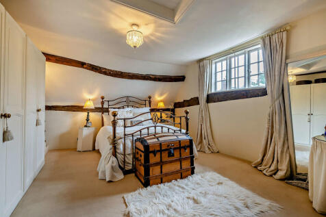 8635540-interior0...