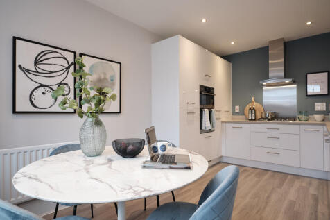 Redrow - The Grantham - Kitchen/Dining area