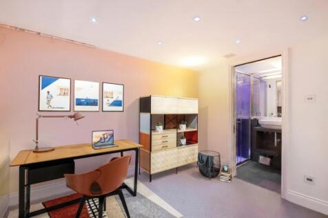 Property_021C_DSC...