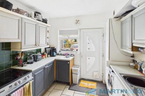 CAM02145G0-PR0069...