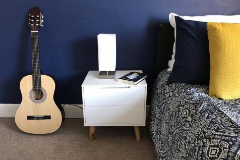 Lancaster Pl // 2 Bed & 2 Bath // July 2027 photo 3