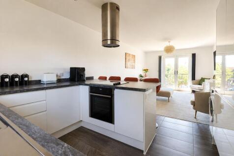 Kitchen / Living Room