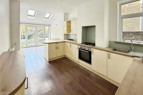Chichester Road, Portsmouth, Hampshire, PO2 photo 3