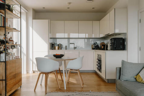 306047 - Sandon Court_High Res-18.jpg