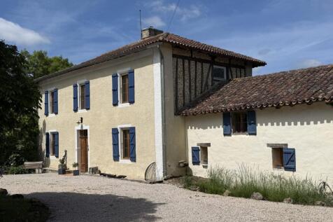 Property Image 1