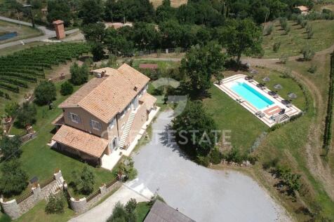 Esterno