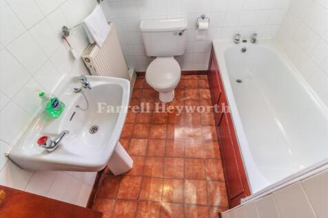 Bathroom T202609181209.jpg