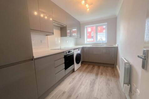 Flat 4 21 Amber Street, Saltburn-by-the-Sea photo 3