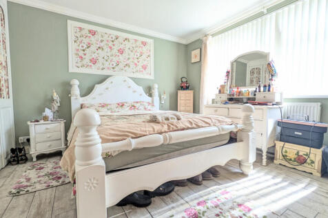 PXL_20250822_113510667.MP~2