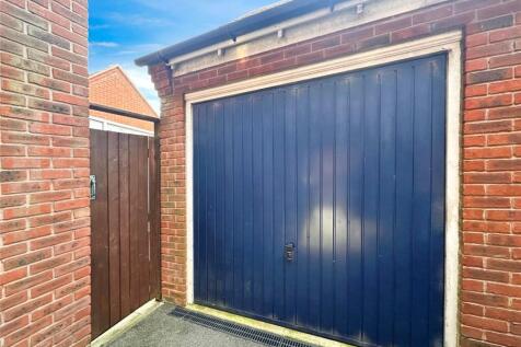 Single Garage