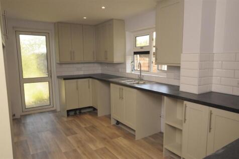 Kitchen 2.JPG