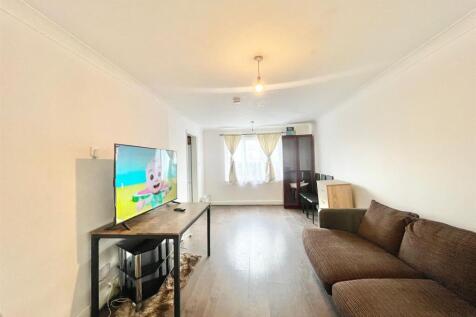 Living room.jpeg