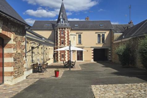 Property Image 1