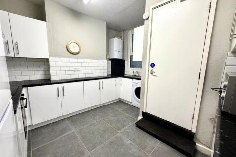 Howard Road, Sheffield photo 3
