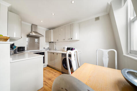 Eardley Crescent, London, SW5 photo 4