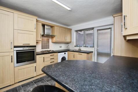 8867947b-kitchen 20a.JPG
