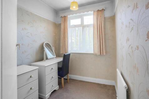 1545389575 - 11 Vermont Road, SM1 - 17.jpg