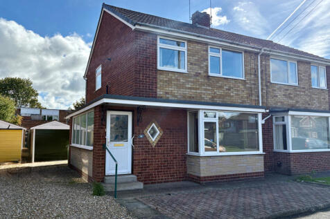 3 Bedroom Semi Detached for Sale
