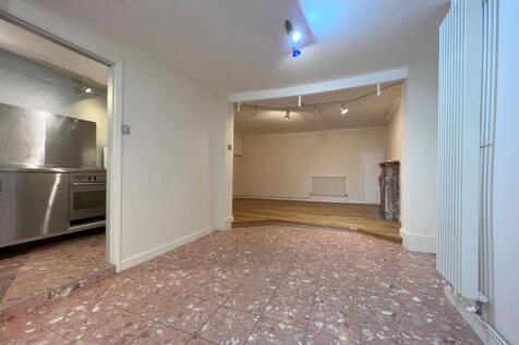 Studio for rent