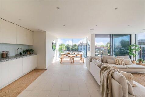 Latitude House, Oval Road photo 4