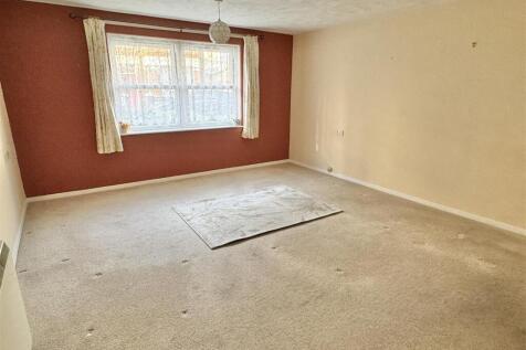 For Sale by Aspire Residential | Burleigh Court