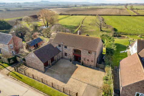 Nottingham, NG13 - property photo