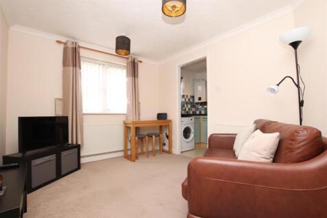 Living Room.JPG