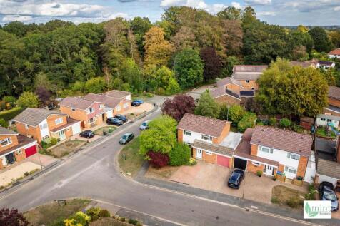 Finch Close - Watermark-27.jpg