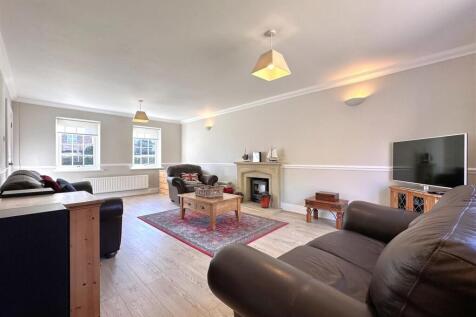 Dual-Aspect Living Room 165