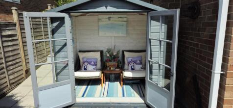 Bramleys Estate Agents - Fenay Bankside - Fenay Br