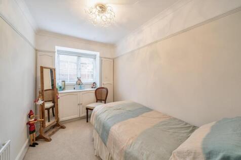 Davidson Frost-Wellings, DFW, Old Watford Road, Be