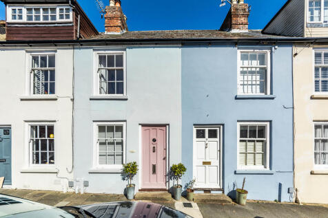 5 Arun Street    ...