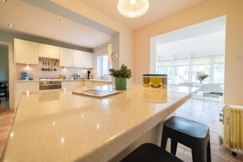 Award-winning Media team on EVERY Listing_28