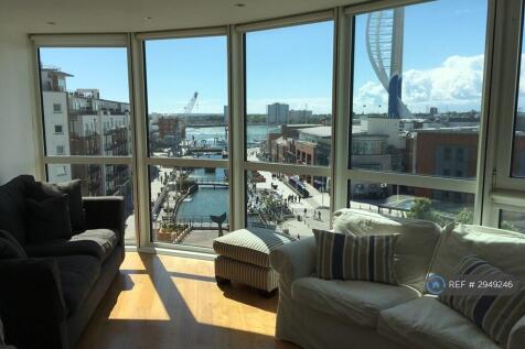 Spectacular Views Across Portsmouth Harbour