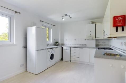 Grampian Court, Glasgow, G61 4SN photo 5