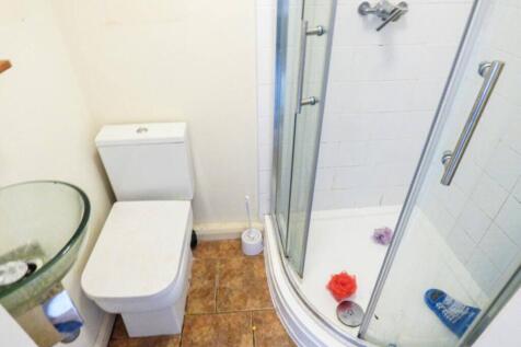 57 Station Road East T202511281034.jpg