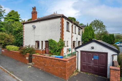 Side of Property &amp; Garage