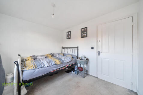 d92787ff-af30-42b...